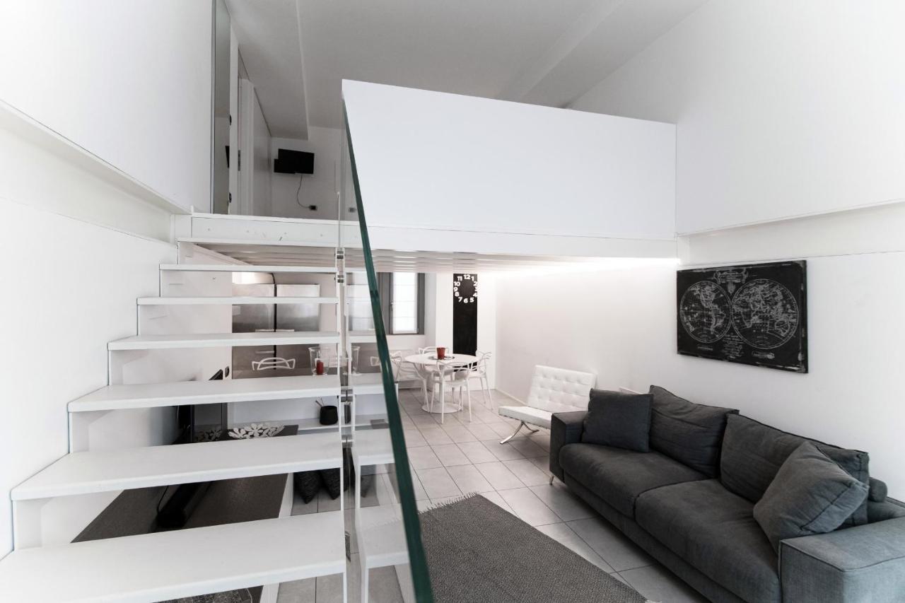 Como City Loft - BymyhomeinКомо Екстериор снимка